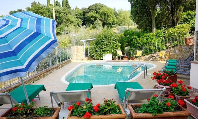 Montaione Apartment | Antica Pietra holiday house with pool