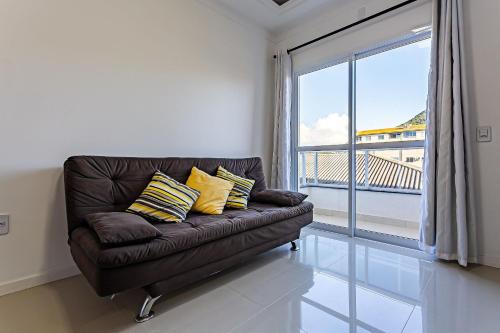 Santinho Apartment | Ao lado Costão do Santinho. Churrasqueira - SBR304
