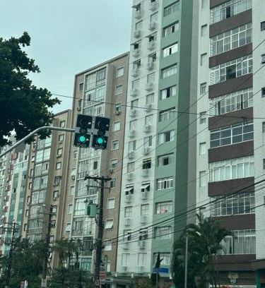 Ponta da Praia Apartment | Ap em frente ao aquário - ponta da praia