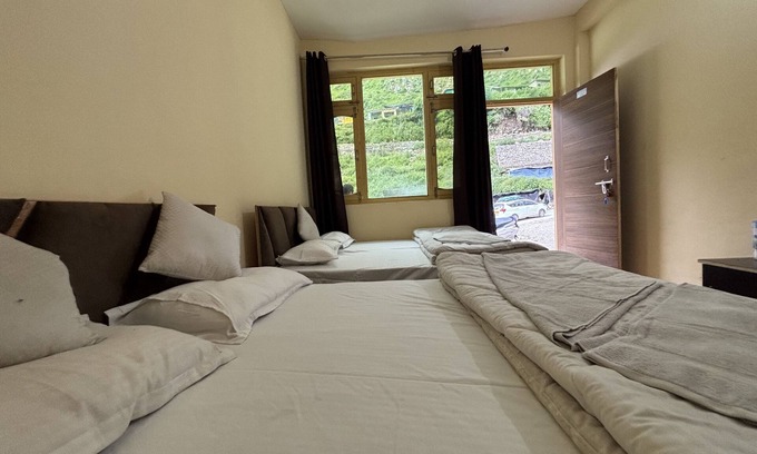 Kharsali Hotel | AP Residency Yamunotri