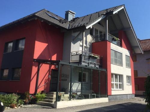 Saalfelden am Steinernen Meer Apartment | Apartment Appartement Anja by Interhome