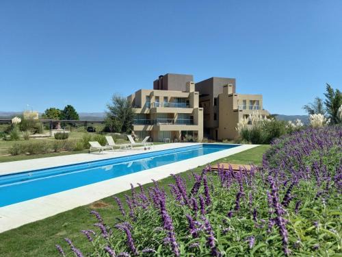 San Antonio de Arredondo Apartment | Apart Carlos Paz Golf Country Club
