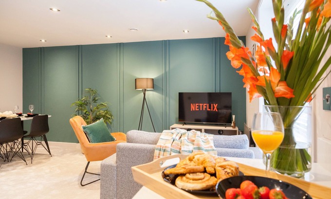 Leeds City Center Apartment | Apart-Hotel - 1 Bed Flats - Professional - Contractors