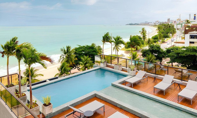 Manaira House | Apart hotel on the front beach in Manaíra