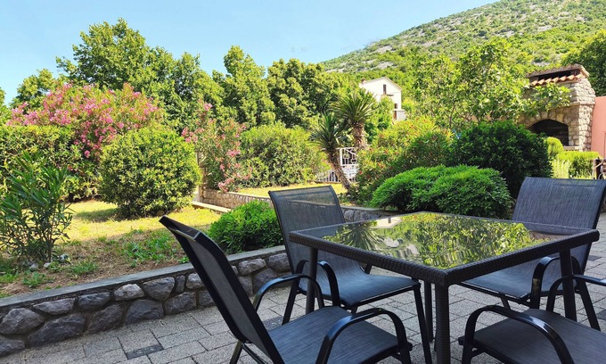 Sibinj Krmpotski Apartment | Apartments Adriana (120091-A1) - Klenovica (Novi Vinodolski)