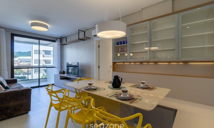 Cachoeira do Bom Jesus Apartment | Apart Near the Beach in Cond. w/Pool Adc0205
