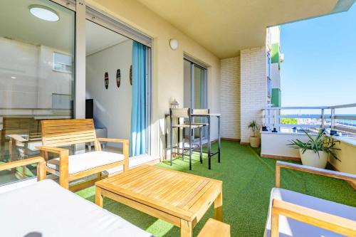 Burriana Apartment | Apart Port Arenal con terraza y piscina