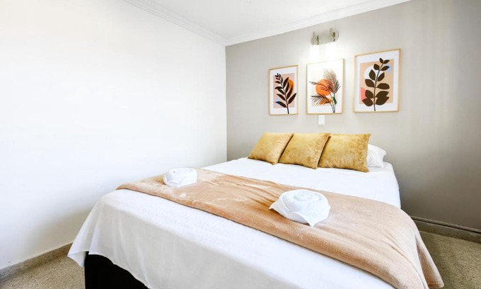 Guatape Apartment | Aparta Hotel Downtown Guatapé