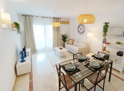 San Luis de Sabinillas Apartment | Apartamento La Noria pie de playa Manilva