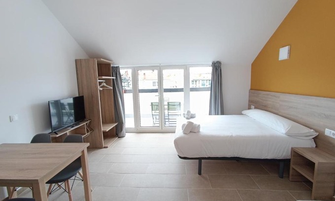 Santiago de Compostela Apartment | Apartamentos Turísticos Pontepedriña by Bossh! Hotels