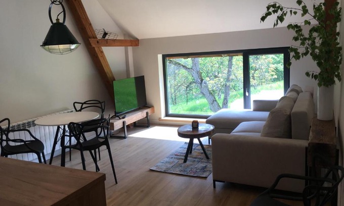 Mostowice Apartment | Apartament Ostoja