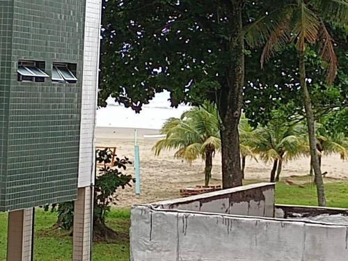 Canto do Forte Apartment | Apartamento à 80 metros da praia