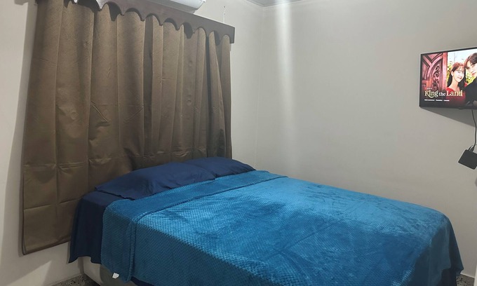 Tegucigalpa Apartment | Apartamento 2 habitaciones, Tegucigalpa, Lavandería, AC, Wifi, Netflix, garaje.