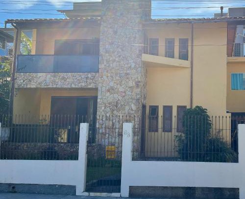 Vila Nova Apartment | Apartamento a 30m da Praia da Vila Apartamento dos fundos