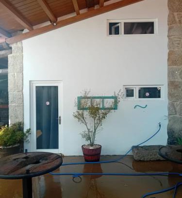 A Teixeira Apartment | Apartamento a estrenar construcción tradicional en pleno Corazón da Ribera Sacra