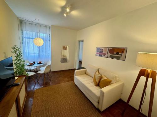 Nova Friburgo Apartment | Apartamento ao lado da Praça do Suspiro com vaga de garagem