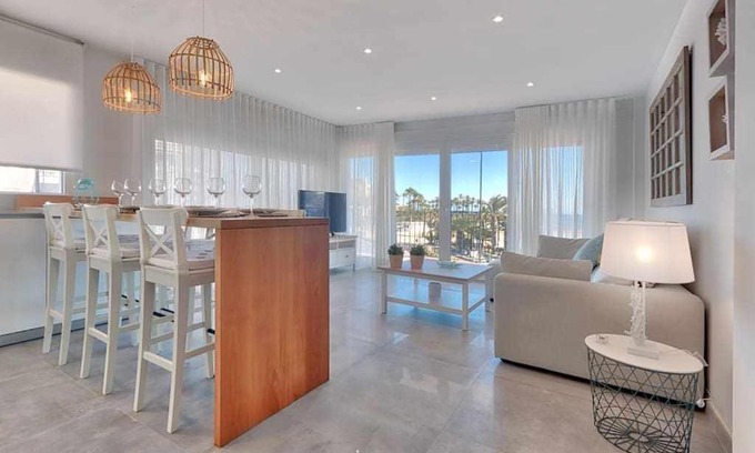 Platja de l'Arenal Apartment | Apartamento Belice