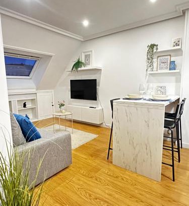 La Corredoria y Ventanielles Apartment | Apartamento céntrico en Oviedo