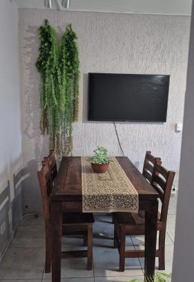 Pioneiros Apartment | Apartamento com Varanda Ampla, Garagem rotativa, a poucos metro da Praia