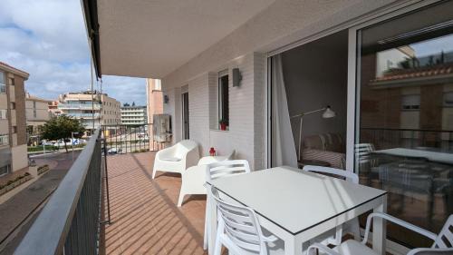 Tossa de Mar Apartment | Apartamento completo con terraza y parking