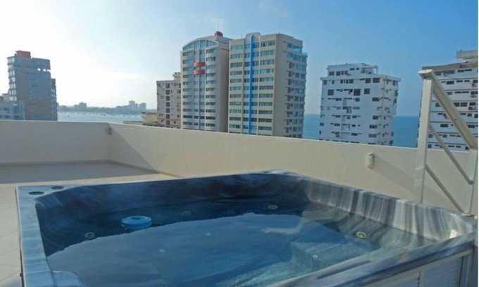 Salinas Apartment | Apartamento con hermosa vista al Mar!