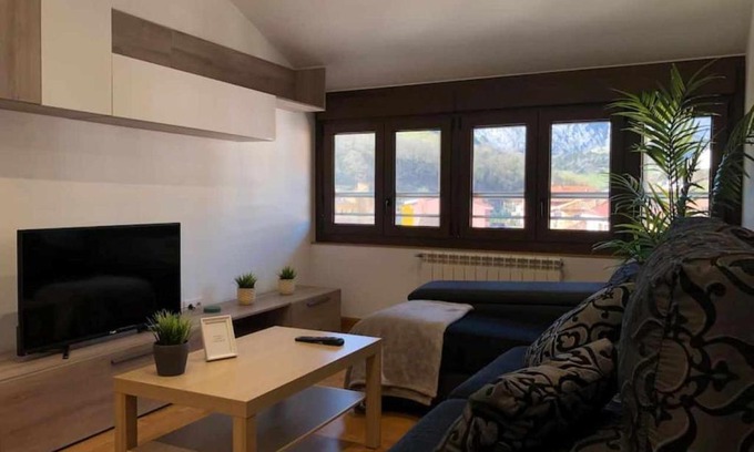 Arriondas Apartment | APARTAMENTO El Roxu 2 VUT-1292-AS