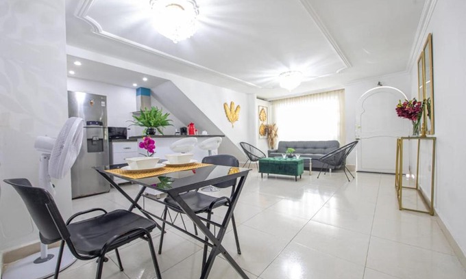 Manga Apartment | Apartamento en Casa Dandy