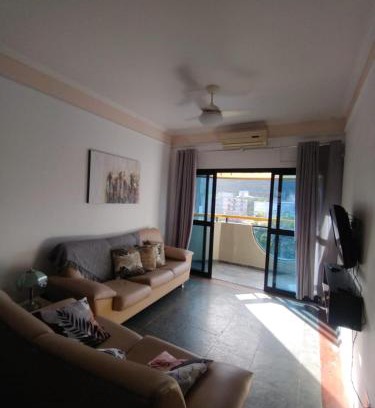 Vila Julia Apartment | Apartamento Enseada Beira Mar com sacada