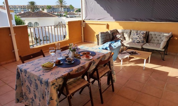 Marina de Casares Apartment | Apartamento con gran terraza a 50 m de la playa