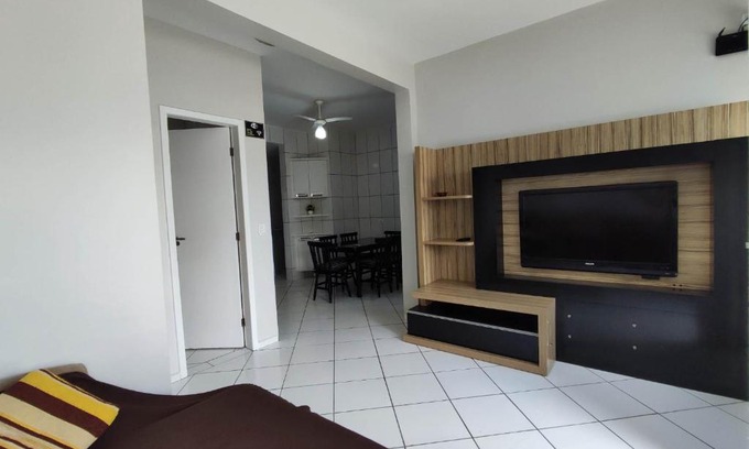 Guaratuba Apartment | APARTAMENTO ESTRELA DO MAR A 1 QUADRA DO MAR