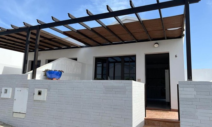 Playa Honda Apartment | Apartamento La Gaviota