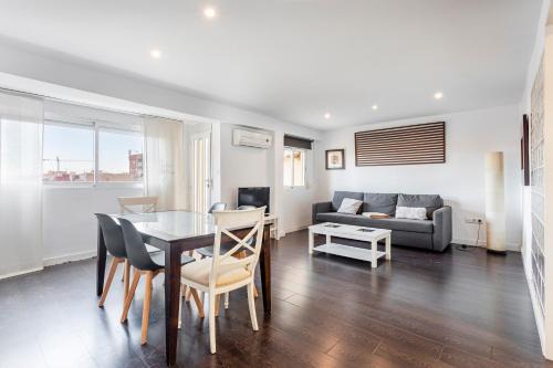 La Malva-rosa Apartment | Apartamento Malvarrosa
