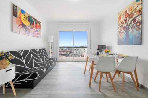 Torredembarra Apartment | Apartamento moderno y soleado