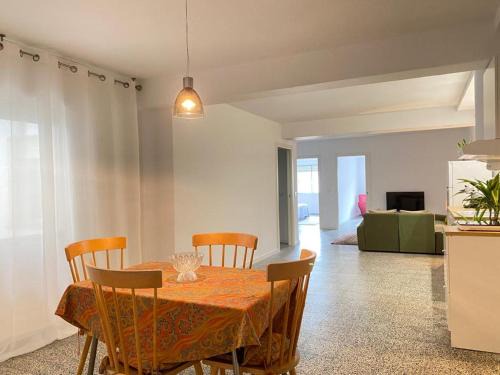 Padron Apartment | Apartamento Padron Centro P8 by URent