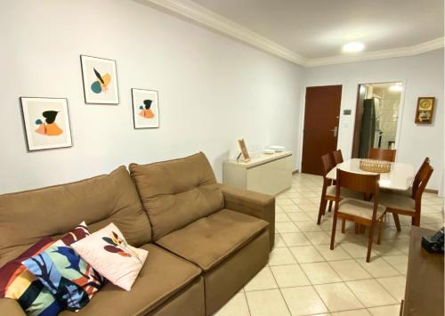 Anchieta Apartment | Apartamento recantoazul es Conforto Total a 50m do Mar Apartamento Recém-Reformado na Praia de Castelhanos, ES, para 7 Pessoas Aconchegante e Completo, com 3 Quartos e 1 Suíte