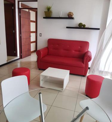 Zona 9 Apartment | Apartamento Reforma Ciudad de Guatemala