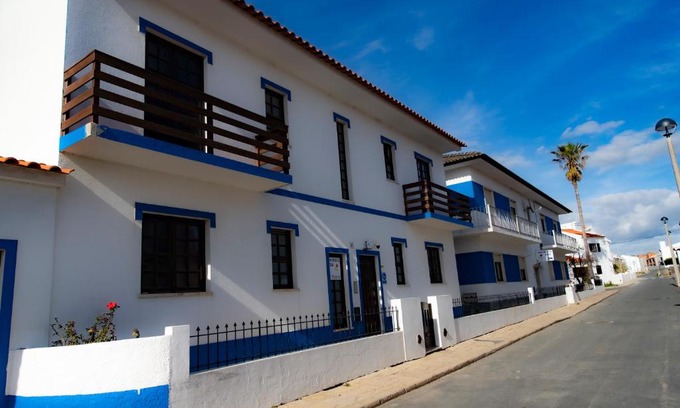 Porto Covo House | Apartamento Rosa
