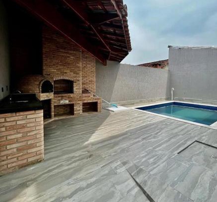 Ocian House | Apartamento, Wi-Fi e garagem gratuitas, com piscina a 8 min da praia!