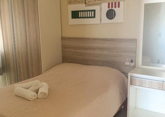 Cachoeira do Bom Jesus Apartment | Apartamentos 800 metros do Mar - Residencial Vieira