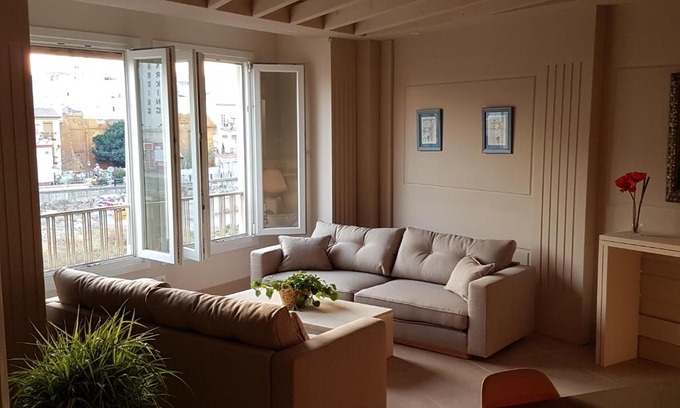 La Goleta Apartment | Apartamentos AS Malaga centro historico