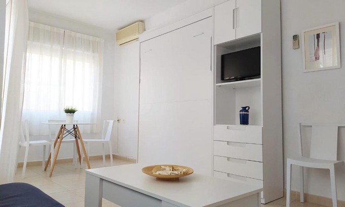 Santiago de la Ribera Apartment | Apartamentos Pagán