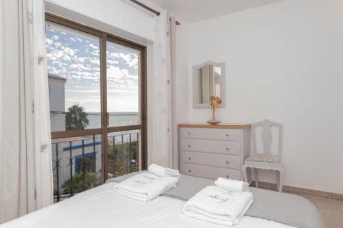 Burgau Apartment | Apartamentos Jorge Águas - 2Bedroom in the town of Burgau - Sea view
