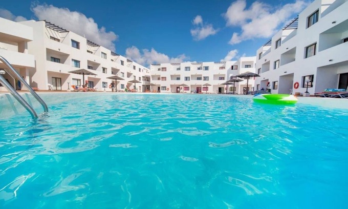 Costa Teguise Apartment | Apartamentos Lanzarote Paradise
