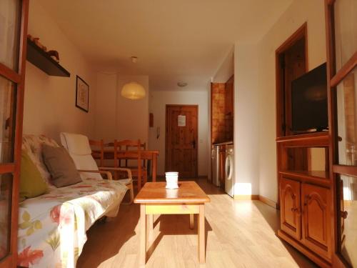 Pla de l'Ermita Apartment | Apartaments Pleta Bona