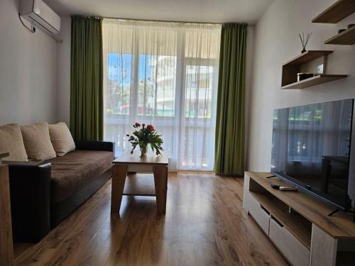 Aheloy Apartment | Apartcomplex Chateau