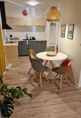 Liptovsky Mikulas Apartment | Apartmán RIDE & CHILL v Rezidencii Palúdzka