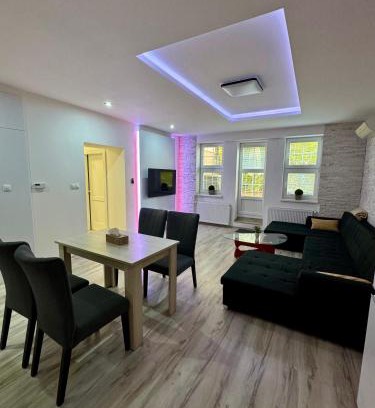 Piestany Apartment | Apartmán v srdci Piešťan s parkovaním zdarma