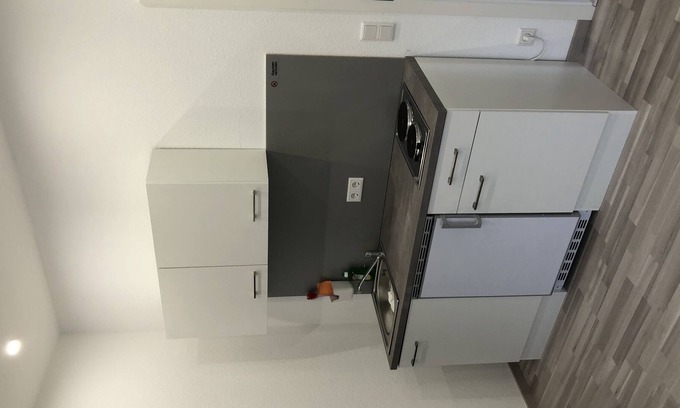 Bad Homburg v.d. Hoehe Apartment | Apartment with kitchen for 3 people