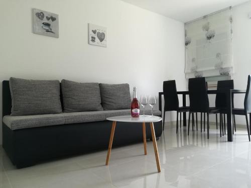 Porat Apartment | Apartman Ana