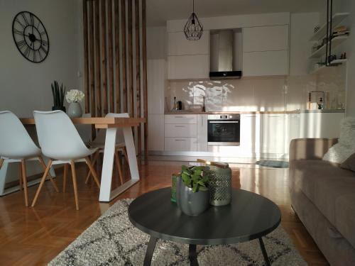 Trebinje Apartment | Apartman Avisi